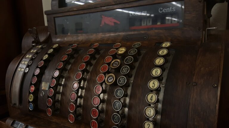 Exploring the Role of Community Management in Media Brands: Betbhai9 whatsapp number, Radhe exchange admin, Lotus365.win login